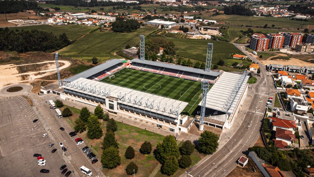 Estádio Cidade de Barcelos — Gil Vicente Futebol Clube