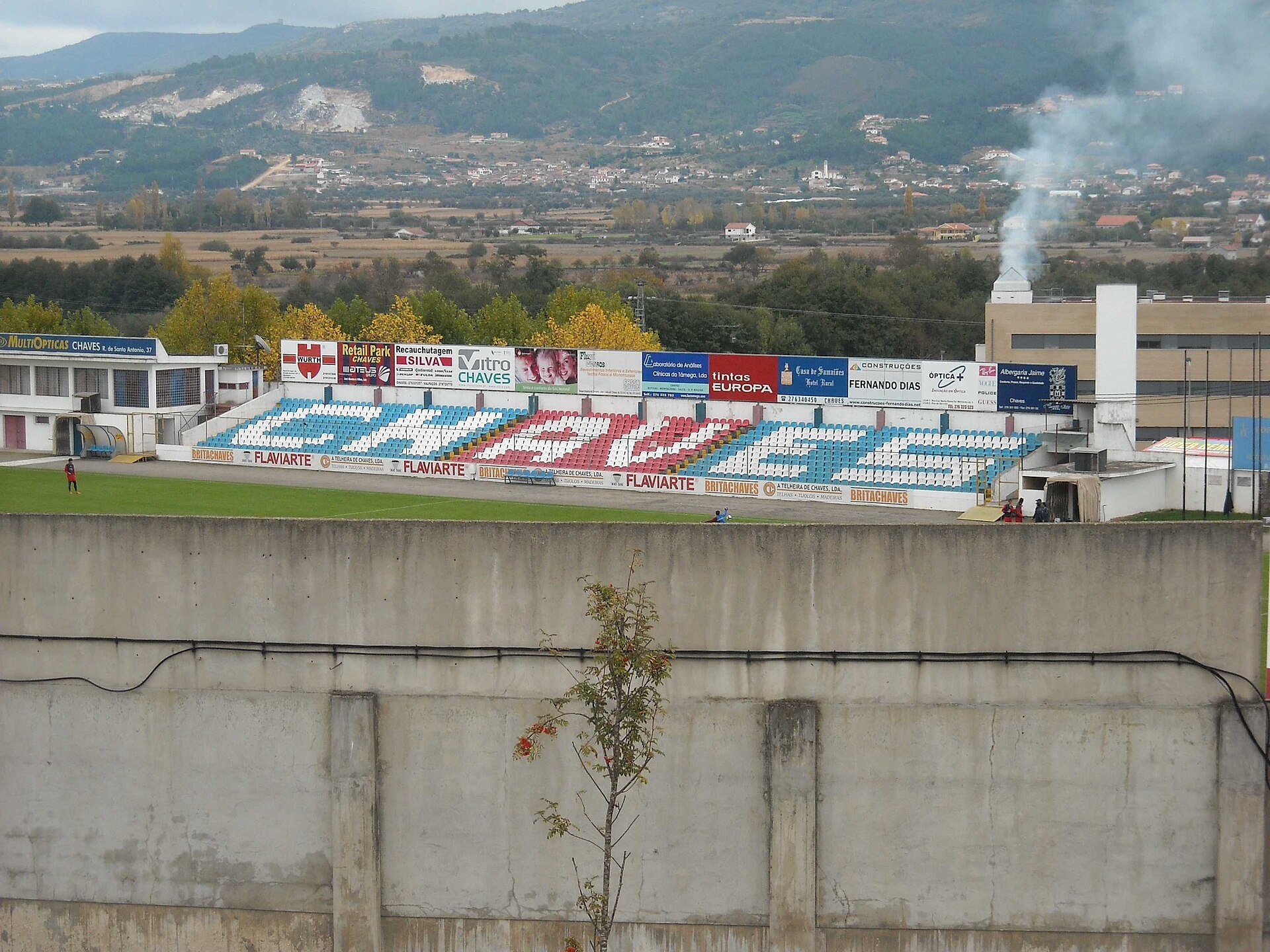 Estádio Municipal de Chaves — Grupo Desportivo de Chaves