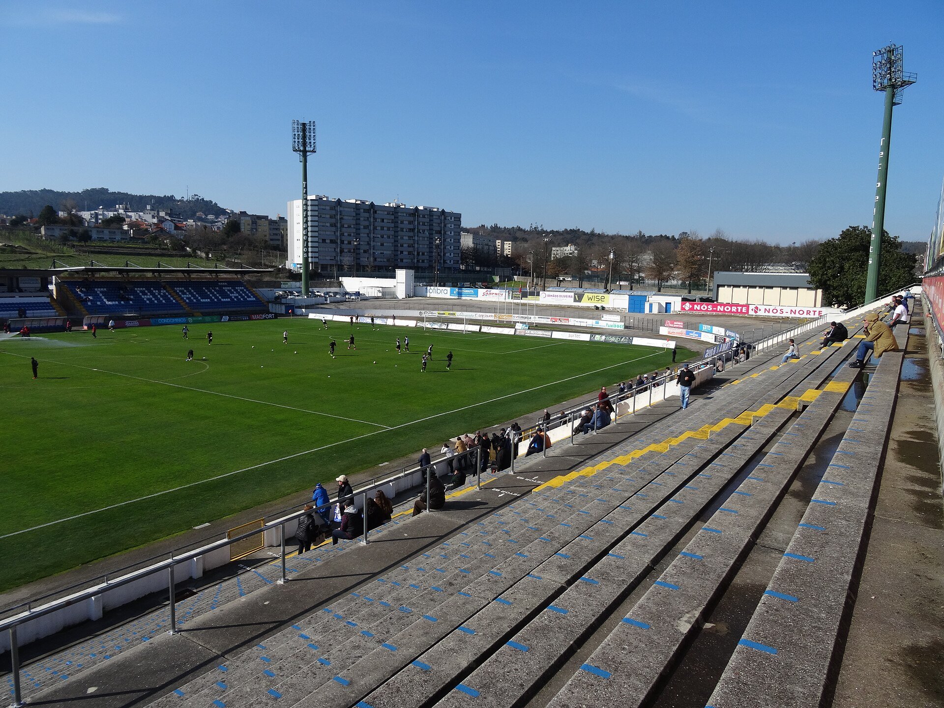 Estádio Municipal 22 de Junho — Famalicão Futebol Clube